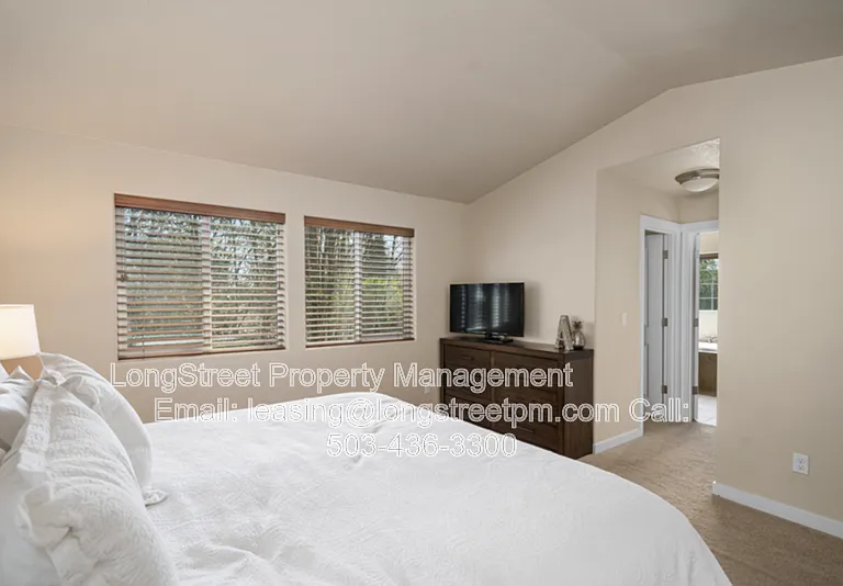 16980 SW 133rd Ter — Photo 27