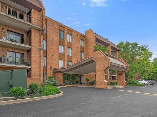 3543 Amberacres Dr, Cincinnati, OH 45237