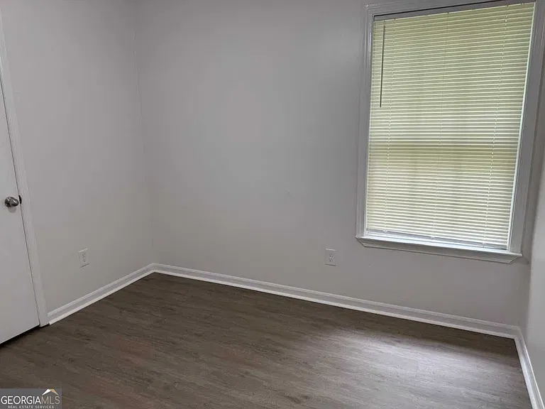 7799 Park Ln — Photo 6