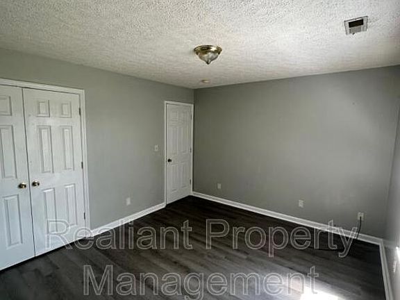 4th image of 247 Centennial Dr APT 1C