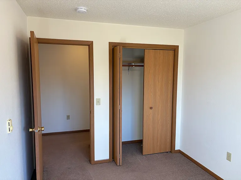 705 Bruce Ct #6 — Photo 12
