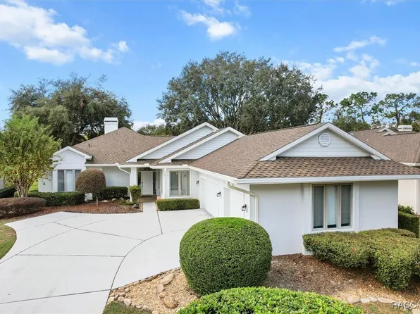 3220 N Pinelake Village Point, Lecanto, FL 34461