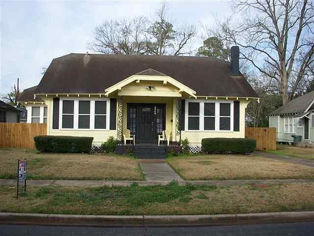 1st image of 2390 Orange St