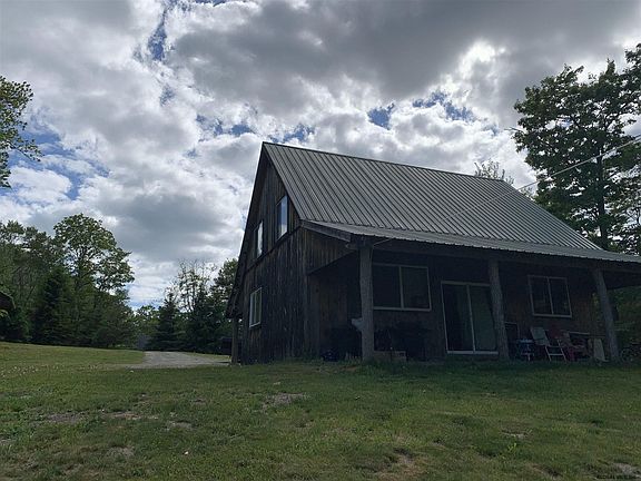 4th image of 99 Wilderness Way
