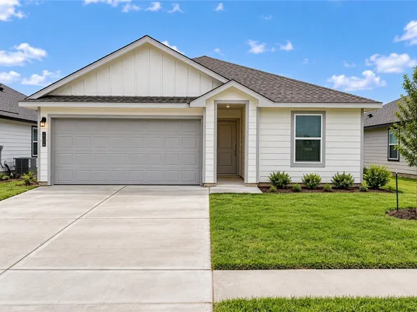 1106 Brasel Dr, Aransas Pass, TX 78336