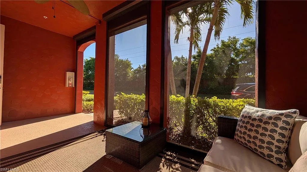 2 bed, 2.5 bath, 1441 sqft, $6,000 — Photo 2