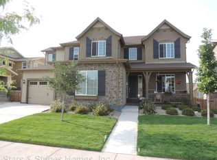 26545 E Peakview Dr, Aurora, CO 80016