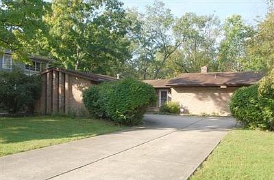 1st image of 11 Mound Ave
