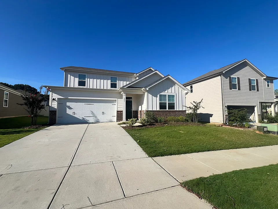 621 High Hill Dr
