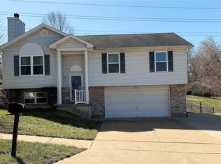 3131 Rosedale Dr, Arnold, MO 63010