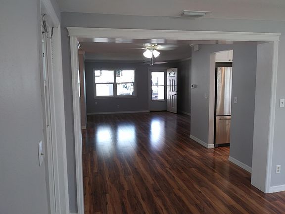 2nd image of 4103 Mainlands Blvd N