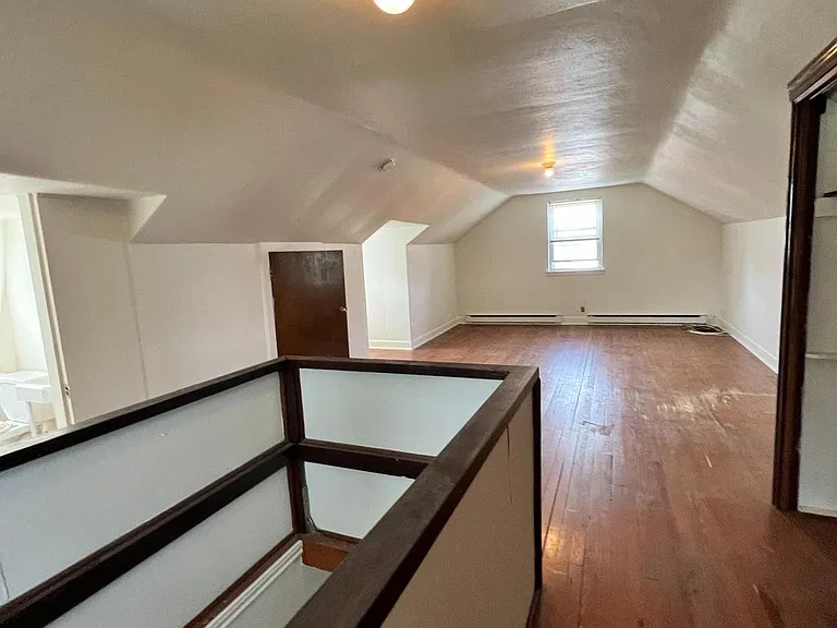 9409 Belair Rd — Photo 18