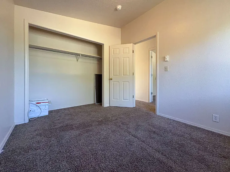 816 S Wardwell Ave — Photo 20
