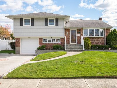 6 David Drive, Farmingdale, NY, 11735