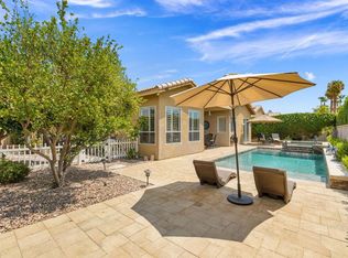 215 Strada Nova, Palm Desert, CA 92260