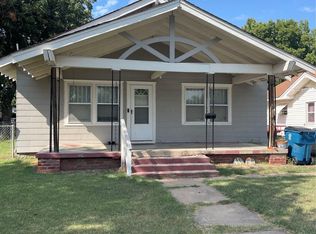 742 E Oak St, Cushing, OK 74023