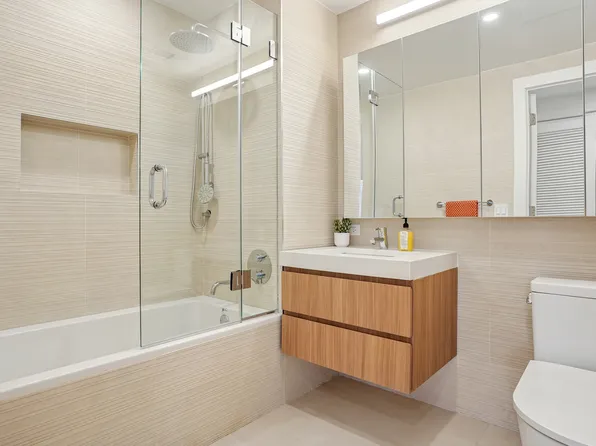 170 Freeman Street image 7 of 16