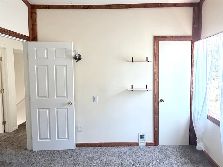 2317 Eagle Ln — Photo 16