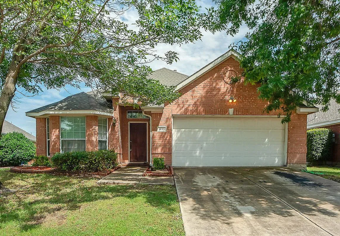 3 bed, 1815 sqft, $2,400 — Photo 1