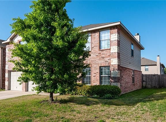 3rd image of 8505 Star Thistle Dr