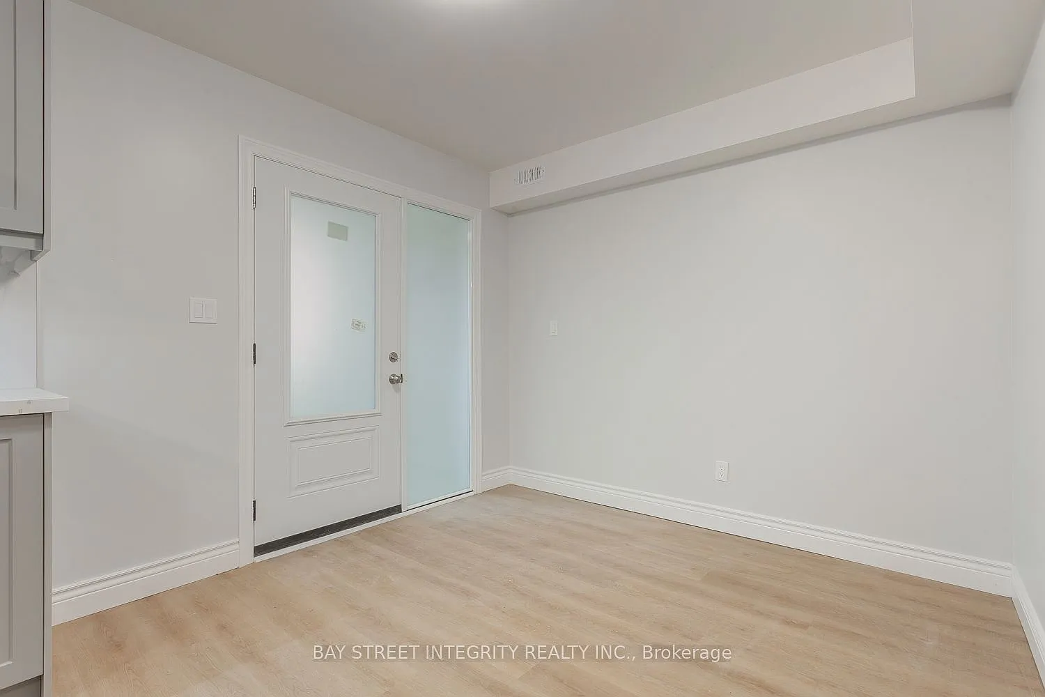 4 bed, $4,500 — Photo 4