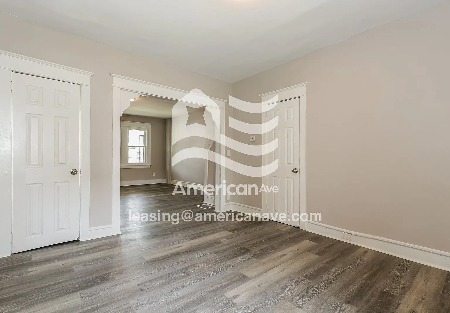 3 bed, 1.5 bath, 1242 sqft, $1,853 — Photo 4