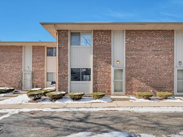 5251 W 157th St #6, Oak Forest, IL 60452