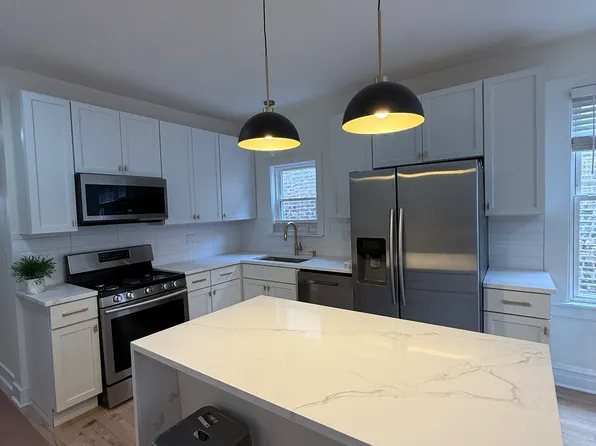 5232 W Montana St #2, Chicago, IL 60639