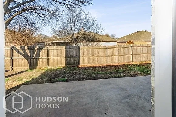 1413 Misty Meadow Dr — Photo 11