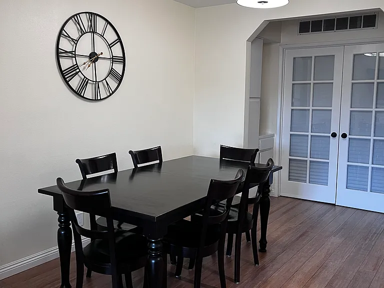 7307 Haskell Ave #12 — Photo 3