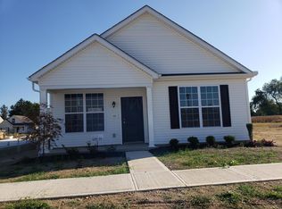 79 Neptune St, Newark, OH 43055