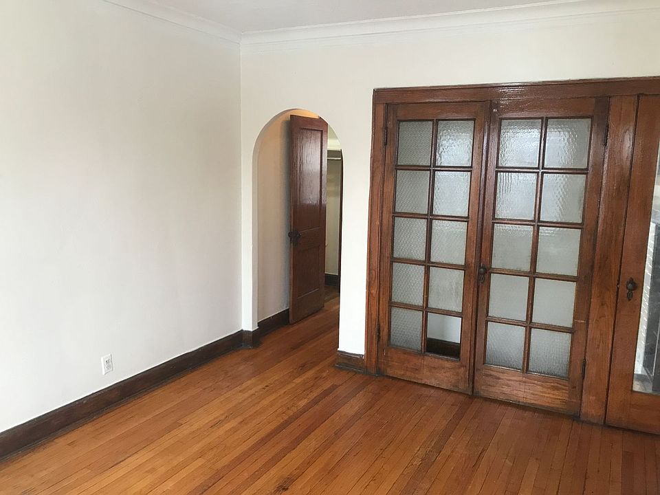 1st image of 6415-6417 S Champlain Ave #6417-3S