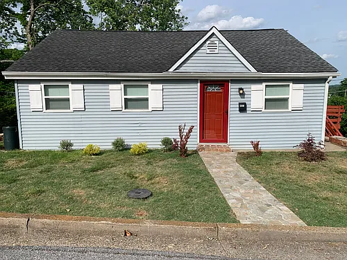 401 Waller St Photo 1