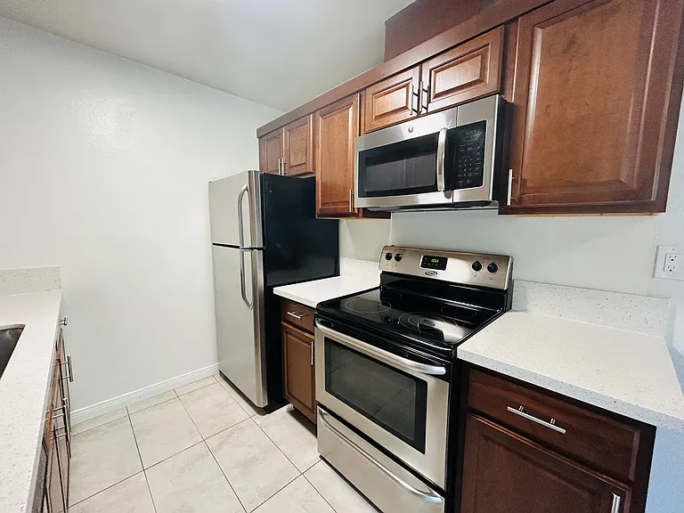 3550 Jasmine Ave #3556 — Photo 9