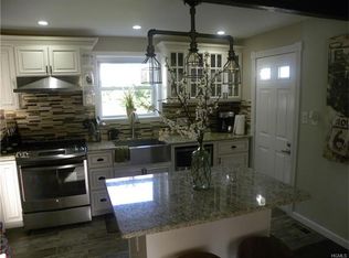 153 Whitman Rd, Yonkers, NY 10710