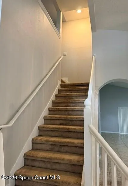 4 bed, 2.5 bath, 2396 sqft, $2,195 — Photo 2