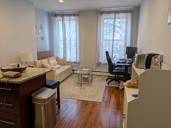 2nd image of 15 University Rd APT 25