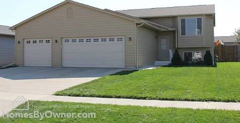 1st image of 4009 W 92nd St