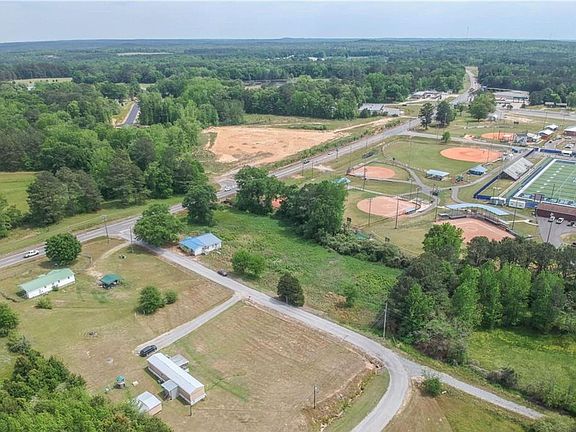 3rd image of 12966 Carey Jones Rd #1