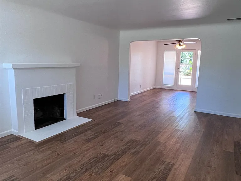 26 E Cortland Ave — Photo 5