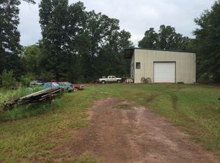 308 Wilkins Rd, Gladewater, TX 75647