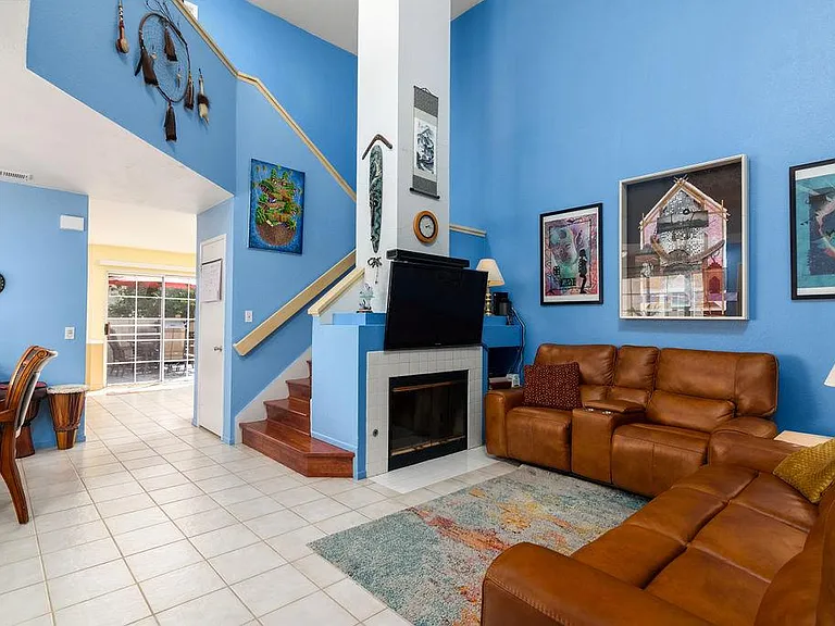 1768 Promenade Cir — Photo 8