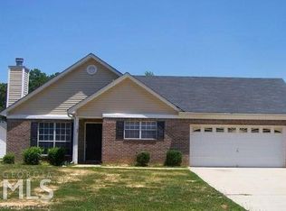 5492 Denny Dr, Atlanta, GA