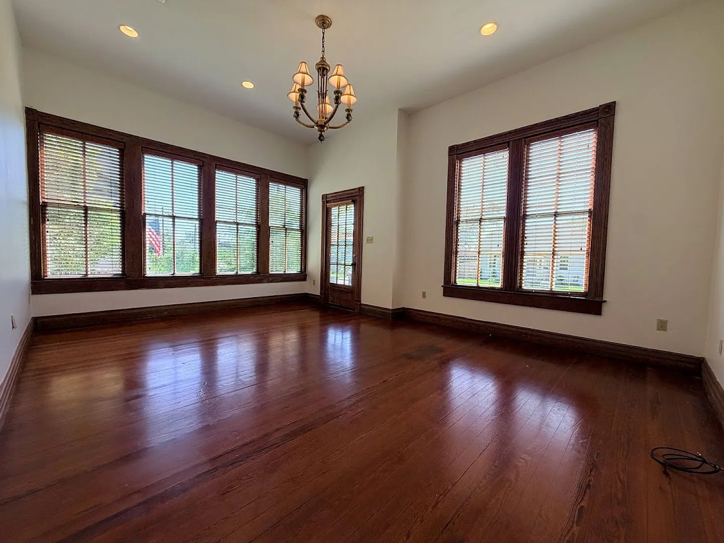 2-Bedroom Home + Bonus Room in Downtown Lake Charles — Photo 4