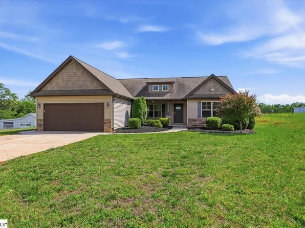 301 W Gap Creek Rd, Greer, SC 29651