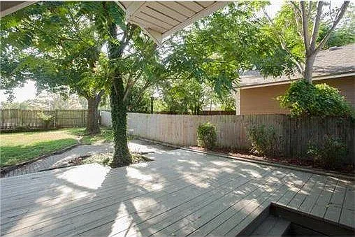 Back platform deck