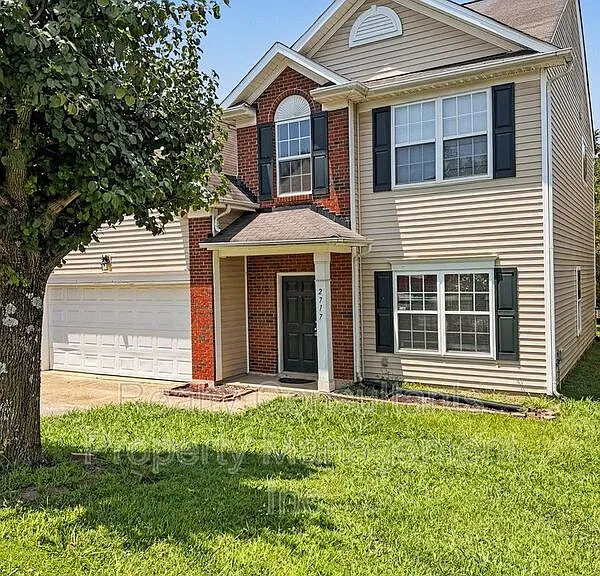 2717 Forest Grove Ct — Photo 3