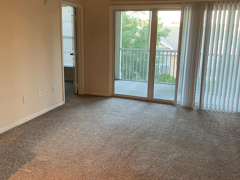 8290 Gate Pkwy W #1315 — Photo 19