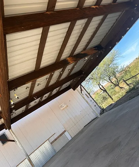 6685 Stockton Rd — Photo 3