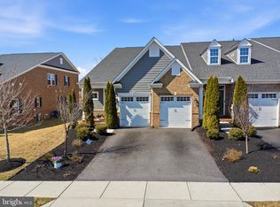 2736 Vardon Ln, Ellicott City, MD